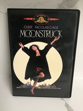 Vintage Moonstruck DVD Romance Movie 1987 Cher & Nicolas Cage